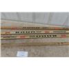 Image 2 : 7 Vintage Wood + Fiberglass Hockey Sticks - All Right Handed ; Koho, Canadian