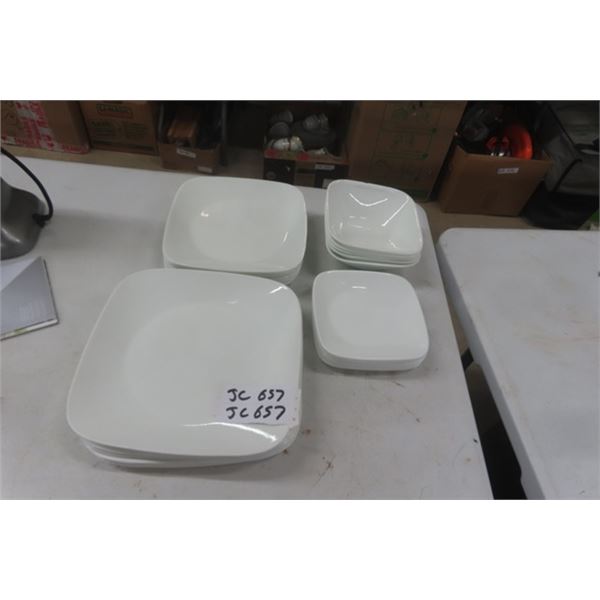 35 pc Corelle Dishes