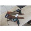 Image 1 : 2 Hand Saws & 2 B+D Power Drills 3.5A