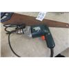Image 3 : 2 Hand Saws & 2 B+D Power Drills 3.5A