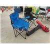 Image 3 : 4 Folding Lawn Chairs , 2 Come With Soft Cases 