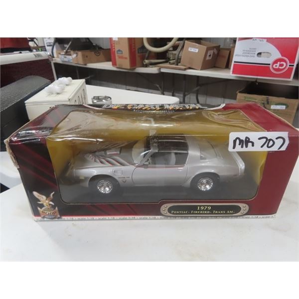 1979 Pontiac Fire Bird Die Cast Car with Box Scale 1:18 