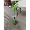 Image 2 : Aluminum Step Ladder 45'' Tall, Electric Green Trimmer in Working Condition 