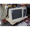 Image 1 : 19" MITSUBISHI DIAMOND MONITOR