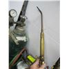 Image 2 : OXY-ACETYLENE CUTTING TORCH SET