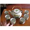 Image 1 : CERAMIC TEAPOT W/6 CUPS