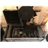 Image 1 : Stak-On - Granite Seam Setter