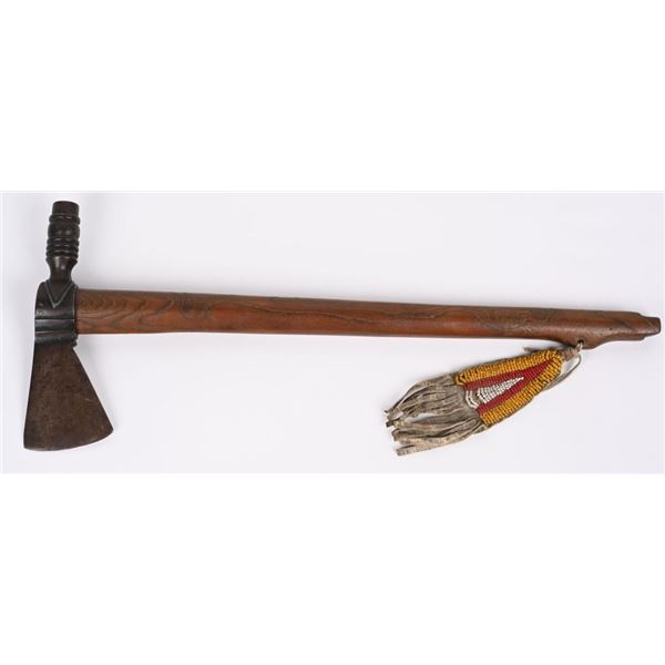 MID 19TH CENTURY PLAINS INDIAN PIPE TOMAHAWK & BAG