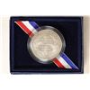 Image 2 : 2010-W US UNC SILVER DOLLAR AMERICAN VETERANS