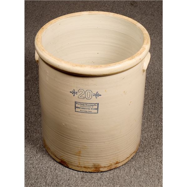 Fort Dodge Stoneware, 20 Gallons [159882]