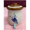 Image 2 : 1984 SALT GLAZED COOLER RED WING COMMEMORATIVE