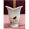 Image 13 : PAIR OF RED WING HAND PAINTED LOTUS CUP DISHES