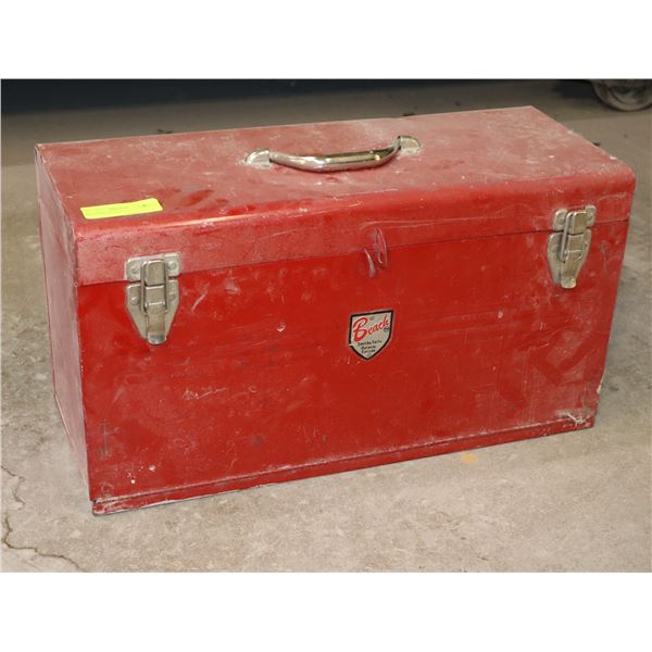 RED BEACH TOOL BOX (21" LONG)