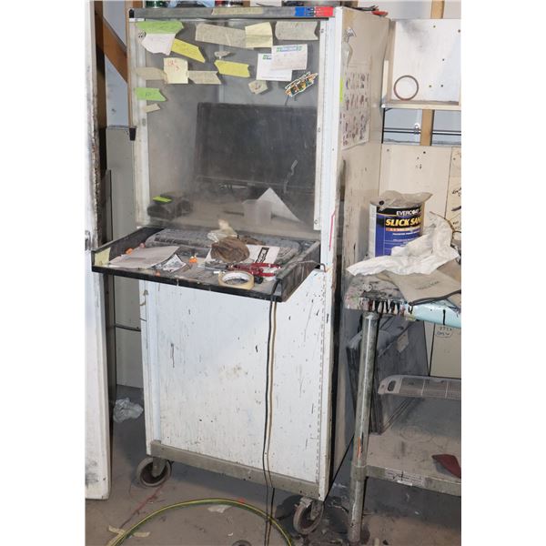 PAINT SYSTEM: INCLUDES DELL MONITOR, HP CPU