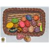 Image 1 : EASTER EGG BASKET WITH REAL