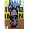 Image 1 : LADIES FASHION NOVA FLORAL DRESS (M)