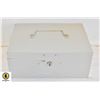 Image 1 : METAL CASH BOX W/KEY