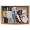 Image 1 : FLAT OF LADIES SOCKS