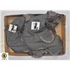 Image 1 : FLAT OF IMAGINE IMPORTS TRAPPERS TUQUES