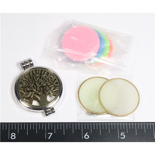 NEW OPEN LOCKET NECKLACE WITH 7PCS ACCESSORIES