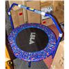 Image 1 : CHILDREN'S TRAMPOLINE WITH SUPPORT BAR