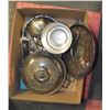 Image 1 : METALWARE BOX LOT ASSORTED