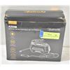 Image 1 : 100 PSI PORTABLE AIR COMPRESSOR IN BOX