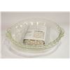 Image 1 : PYREX SET OF 2 PIE PLATES + CERAMIC PIE WEIGHTS