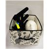 Image 1 : BLACK VELVET JEWELRY DISPLAYS & MANNEQUIN