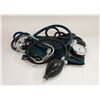 Image 1 : STETHOSCOPE & BLOOD PRESSURE MONITOR