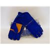 Image 1 : 6 PAIRS OF WELDING GLOVES ONE SIZE FITS MOST