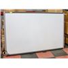 Image 1 : SMART BOARD 77" X 50"