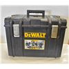 Image 1 : DEWALT TOUGHH CASE EXTRA LARGE TOOL CASE
