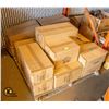 Image 1 : PALLET OF REUSABLE HEATING AND COOLING PADS