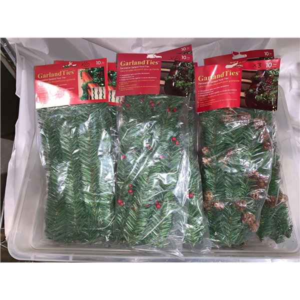 Lot of 15 x 10pc Assorted Garland Ties