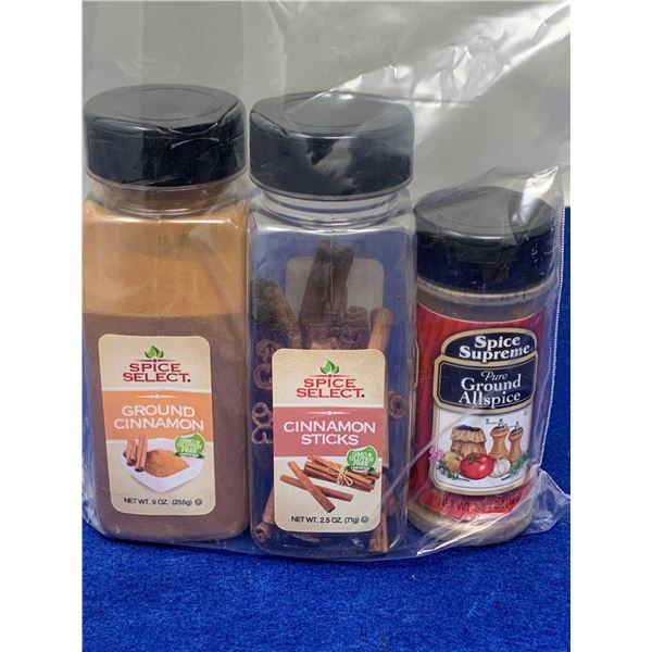 Lot of Assorted Seasonings