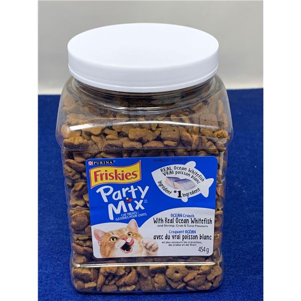 Friskies Party Mix Ocean Crunch Cat Treats (454g)
