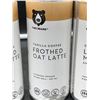 Image 2 : Two Bears Vanilla Coffee Frothed Oat Latte (5 x 207ml)