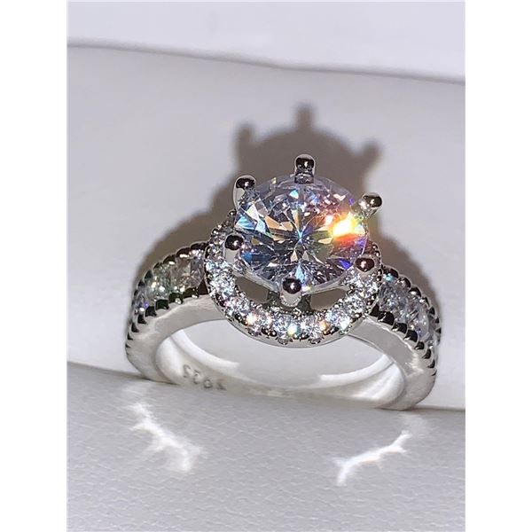 Ladies Brilliant Cut 1.0 Carat Solitaire Bezel Set Band Engagement Ring size 7