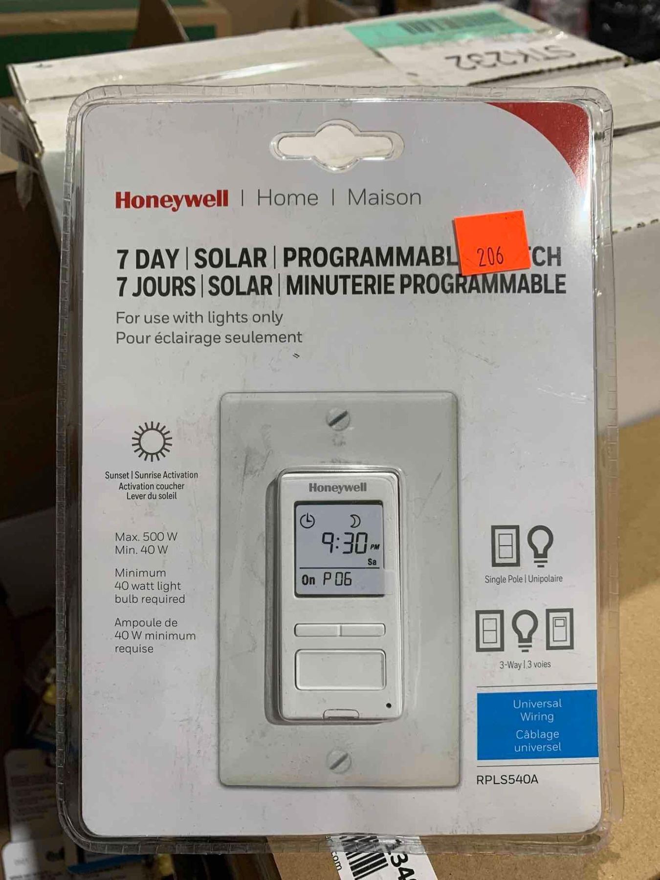 Honeywell 7 Day Solar Programmable Switch for use with lights only