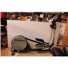 Image 1 : *Nordictrack E73 Elliptical Machine