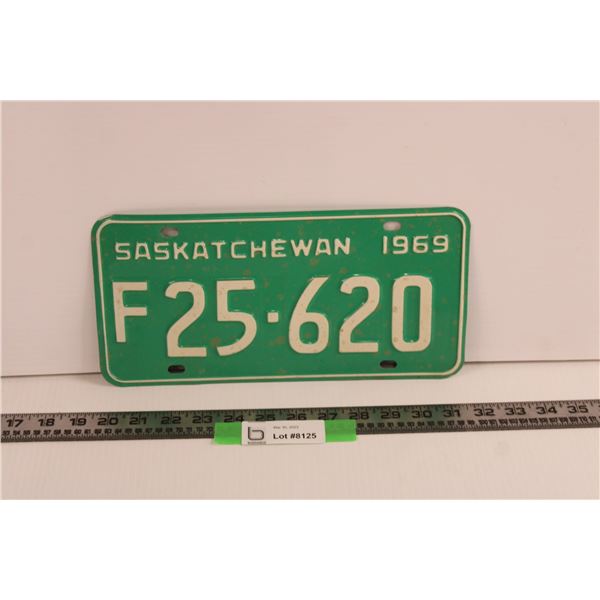 1969 Saskatchewan Licence Plate