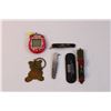 Image 3 : Muppets Kermit NHL Stuffed Animal and Misc. - Miniature Figurines, Tamagotchi