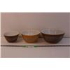 Image 1 : (3) Pyrex Mixing Bowls