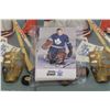 Image 5 : (3) Esso NHL All-Star Collection Books + Pack of NHL Trading Cards for Books
