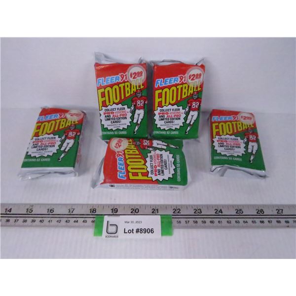 (5) Fleer 91 Football Cards Packs (unopened)