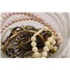 Image 5 : Jar of Miscellaneous Jewellery