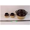 Image 1 : (3) Bean Pots