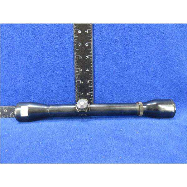 Weaver K4-E Riflescope - Rear Lense is Loose & Scratched