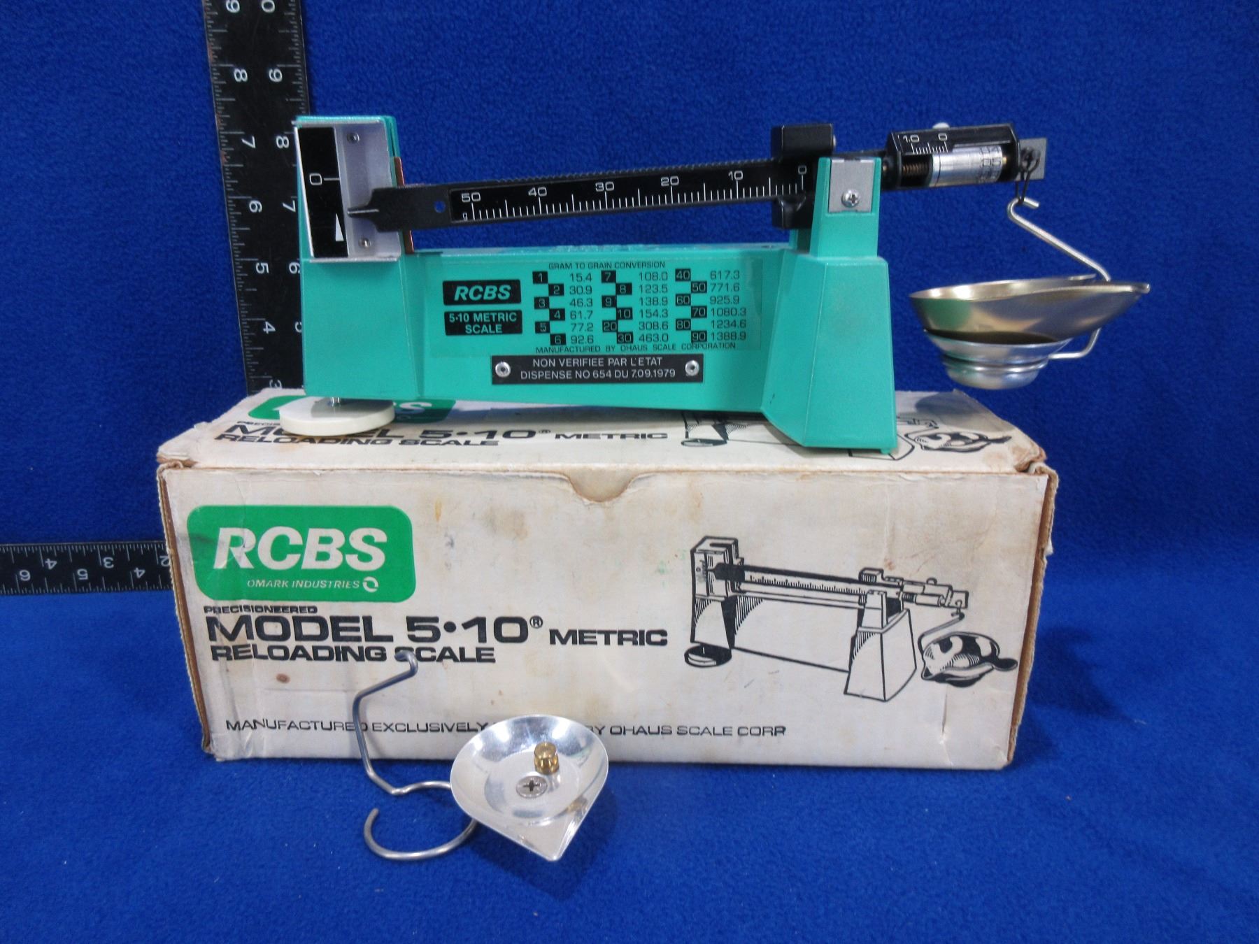 RCBS Model 510 Metric Reloading Scale in Original Box